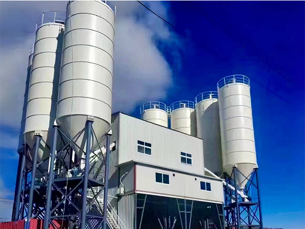 混凝土攪拌站HZS240